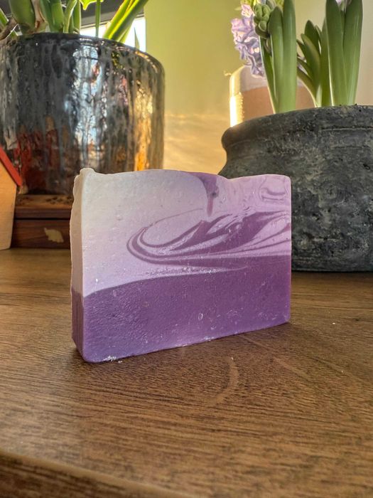 Săpunuri organice din plante și pachet cadou gratuit