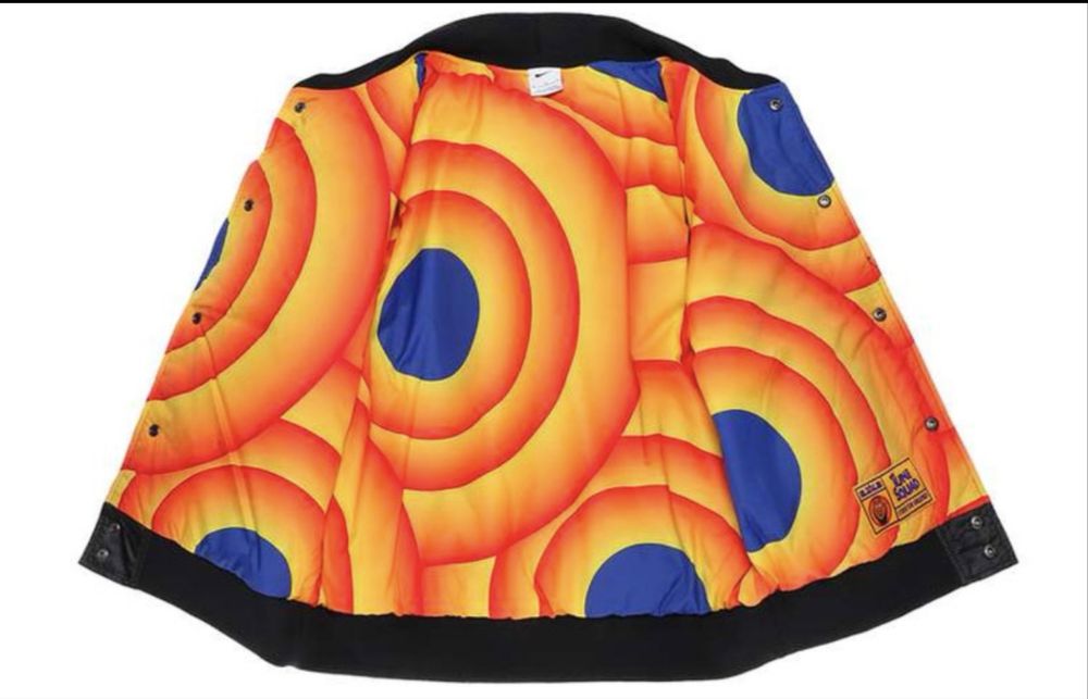 Tune squad бомбер