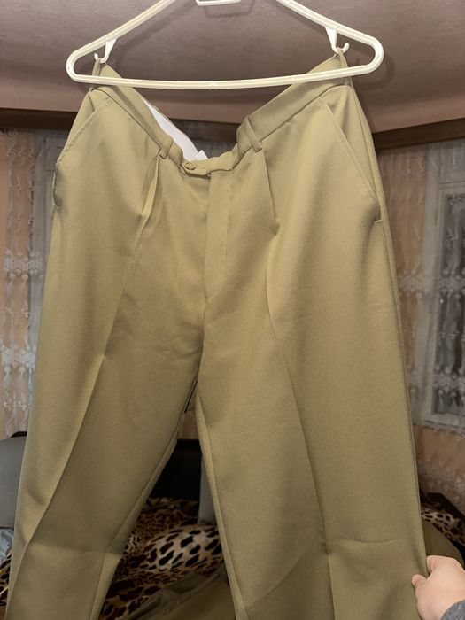 Vand costum marimea XL