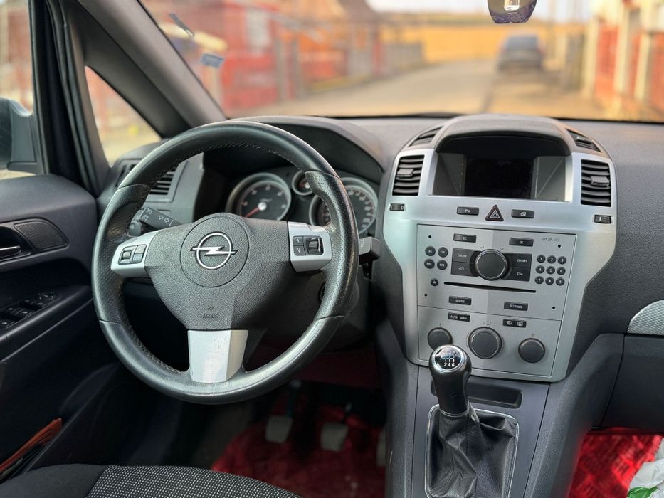 Opel Zafira b 2010 1.7 diesel 125cp