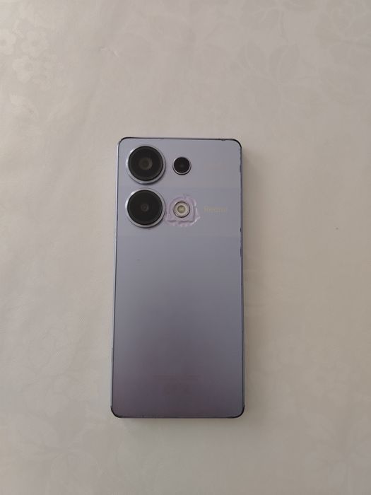Продам телефон Redmi note 13 pro 12/512 состояние отличное