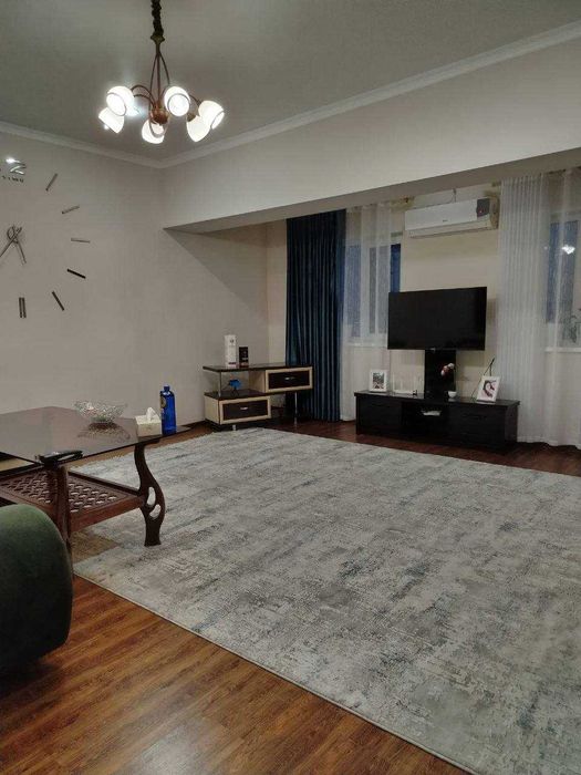 №13020 Срочно  продаётся 3-х комнатная