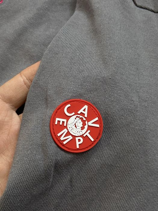 Продам cav empt серый