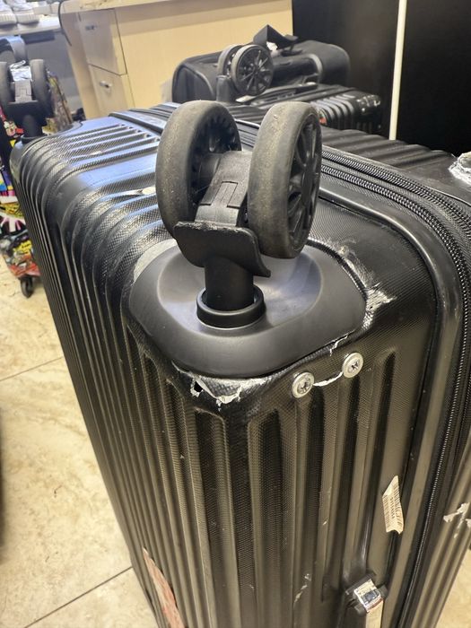 Ремонт чемоданов обуви сумок