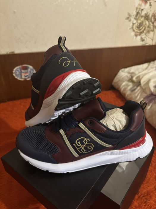 Нови маратонки 41 номер