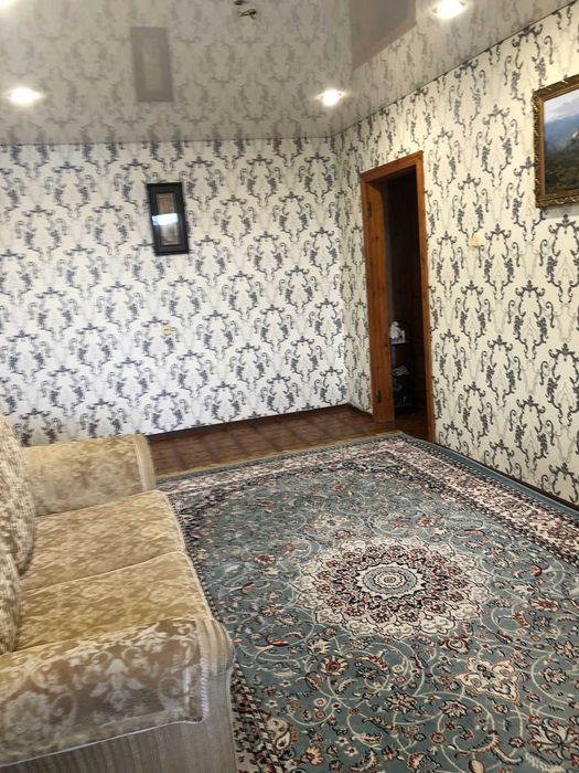 Продаётся 2-ком. квартира в 4 микрорайоне