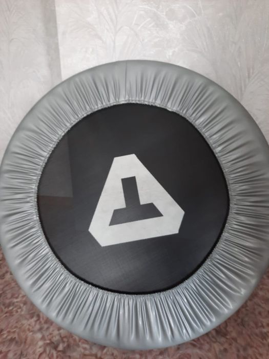 Продается батут  для фитнеса или для деток