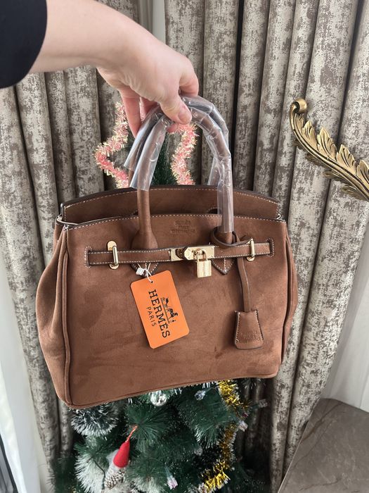 Луксозна чанта ,кожа -велур