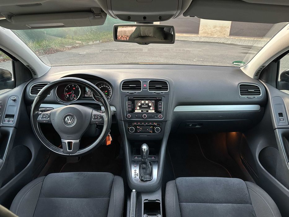 Volkwagen Golf 6 - 2012 - Benzina - Automat