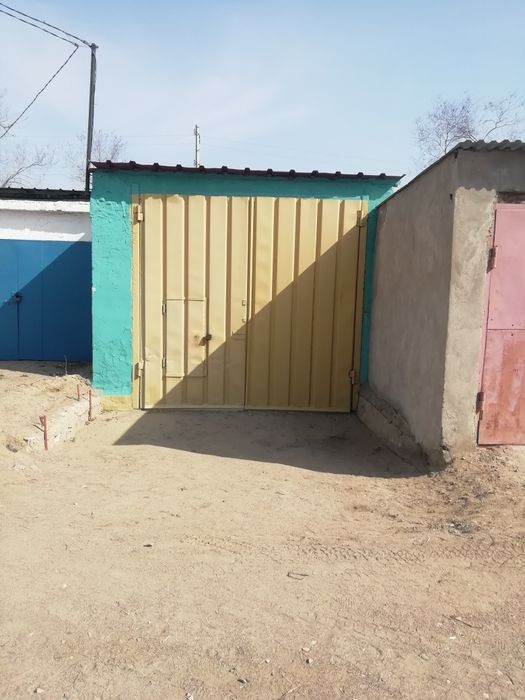 Продам гараж в 18 микрорайоне