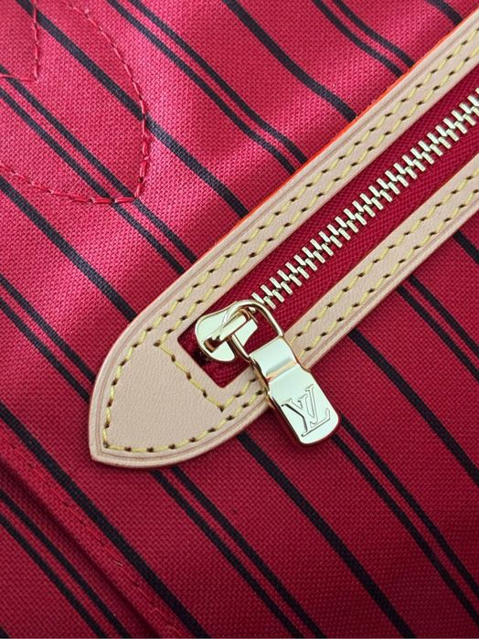 Louis Vuitton Neverfull Monogram