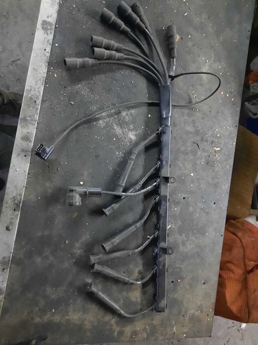Vand fișe bujii bmw e 21 e30 e31 e 32 ee34 e 36 e38