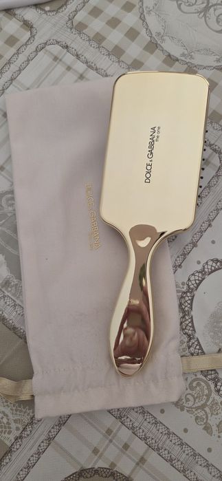 Dolce & gabbana the one луксозна четка за коса