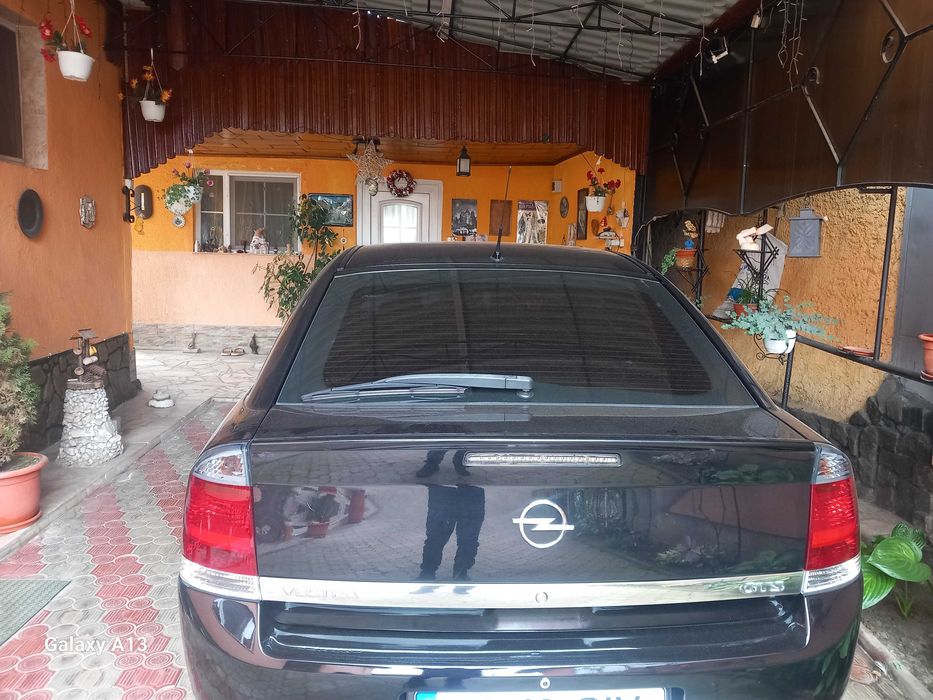 Masina Opel Vectra 2003