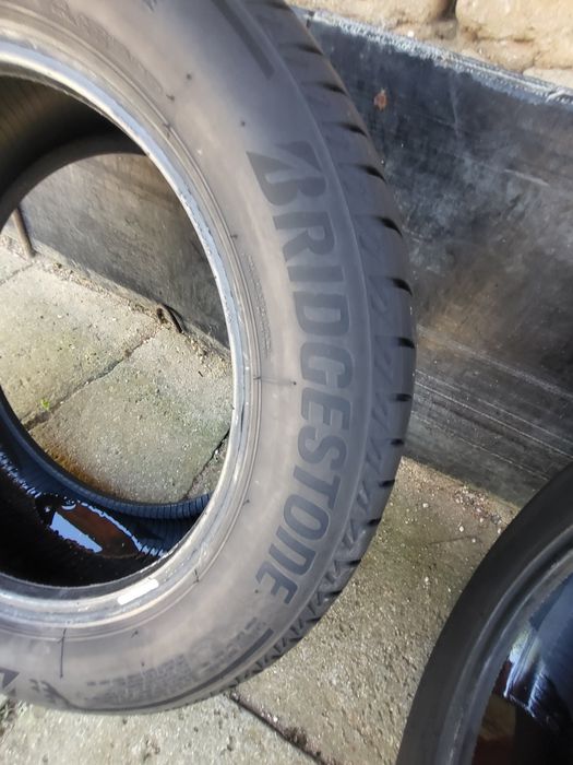 2бр 205/55/16 бриджистон запазени