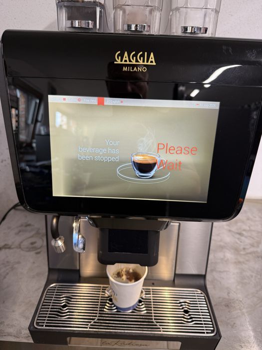 Gaggia La Radiosa aparat cafea profesional 1 rasnita,2 instant an2023