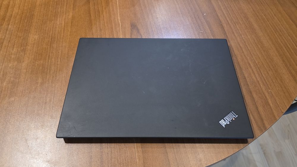Лаптоп Lenovo Thinkpad T495