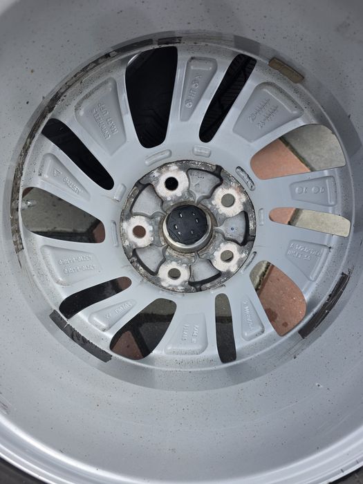 Roti complete Suzuki SX4 S-Cross 17 inch cu anvelope iarna