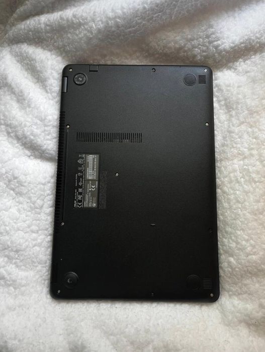 Asus Vivobook AMD Ryzen