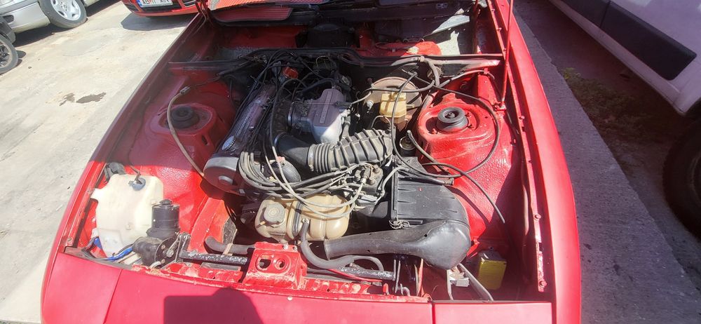 PORSCHE 924 1980 — imagine 4