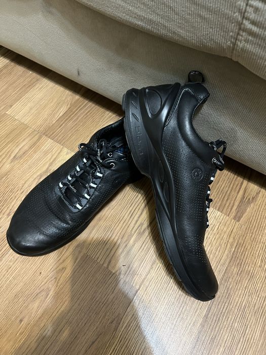 Кроссовки кожаные Ecco оригинал