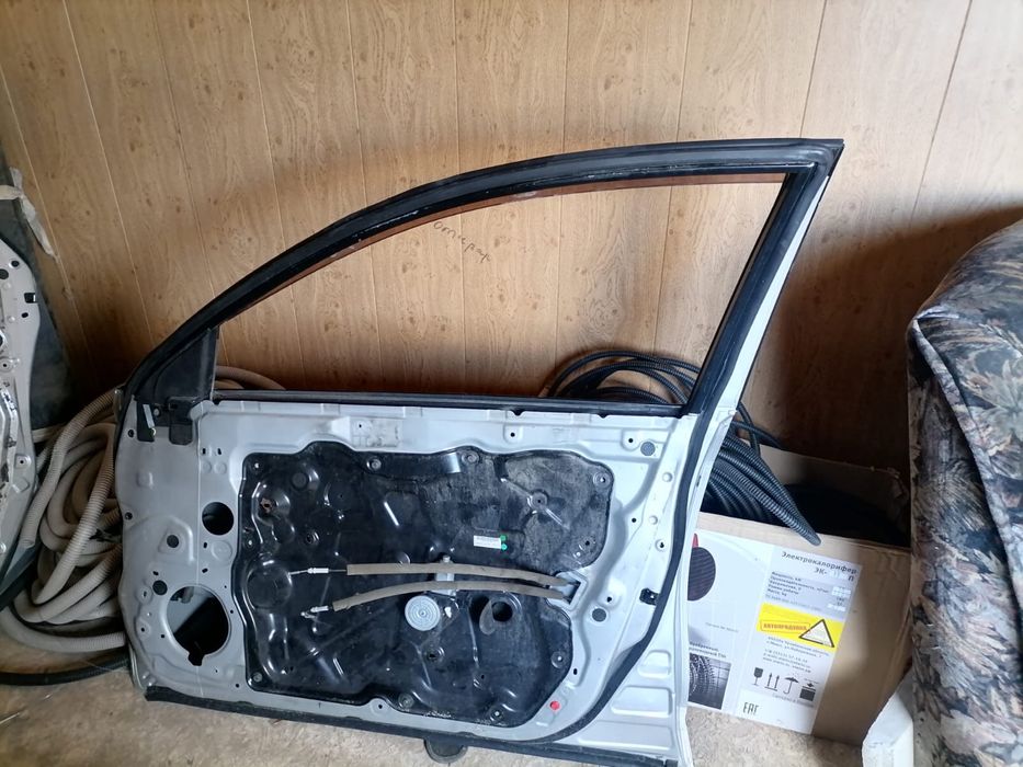 Двери Nissan Teana J32