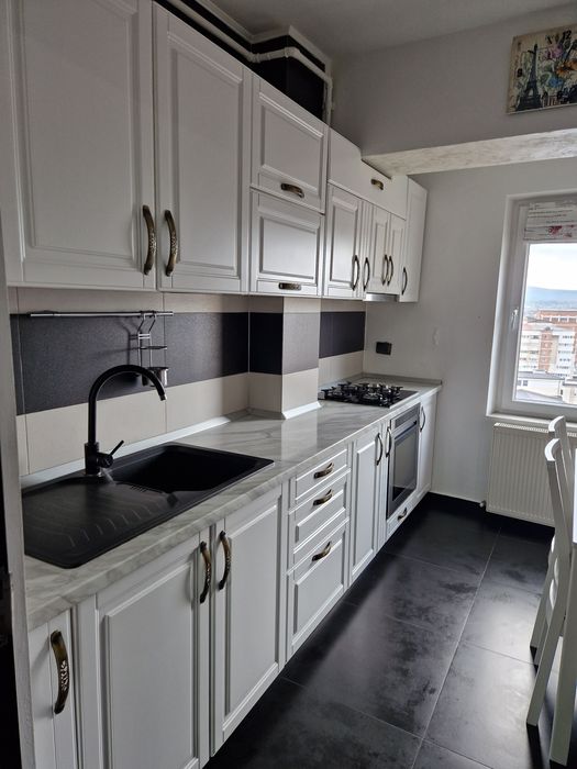 Apartament în regim hotelier zona Mall ( OFER FACTURĂ)