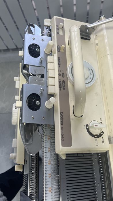 Вязальная машина Япония  Brother KH-940/KR-850 (5 класс)