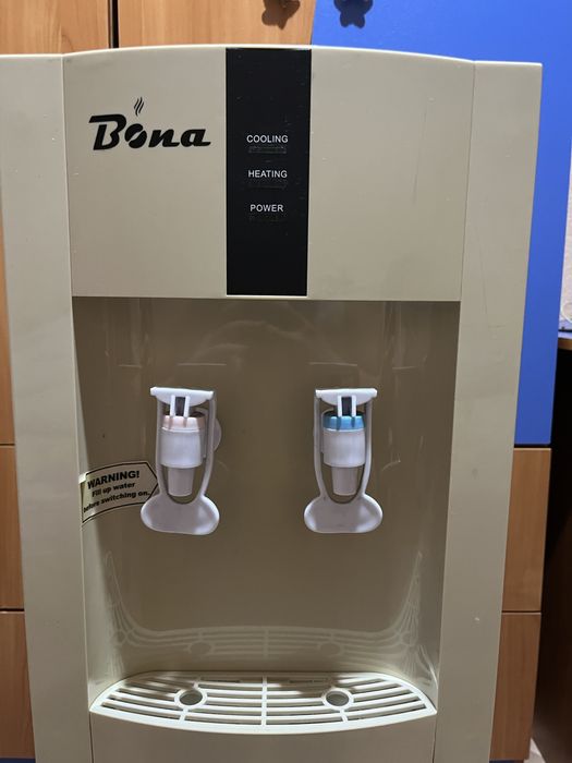 Кулер для воды Bona