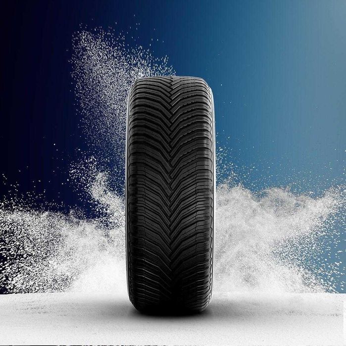 Продаётся Michelin 245/40R19 98Y XL CROSSCLIMATE 2