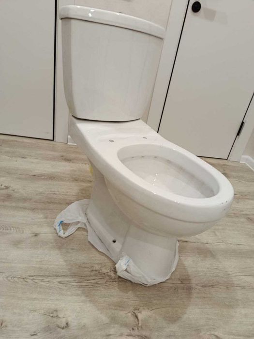 Продам унитаз б/у