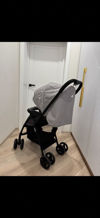 Коляска прогулочная