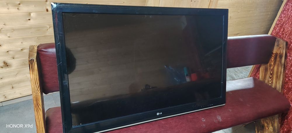 Телевизор на запчасти