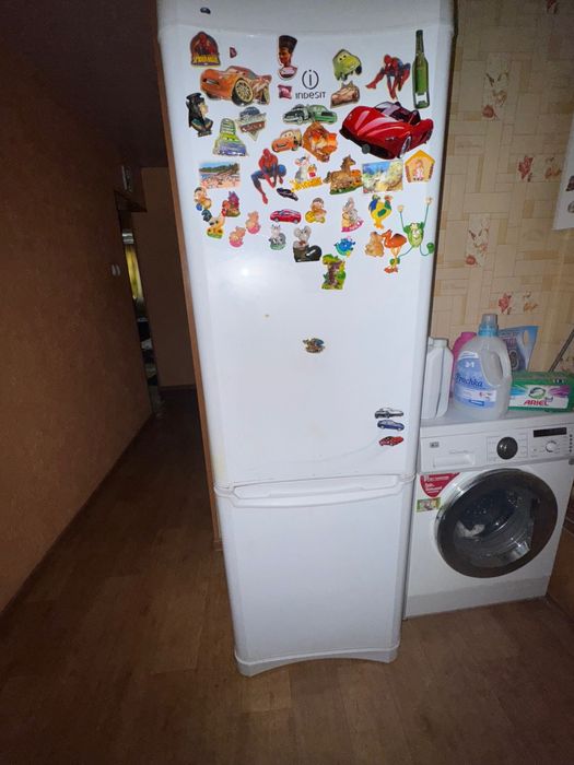 Продам нерабочий холодильник
