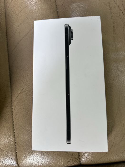 iPhone 17 Air • Space Black • Sigilat • 256GB