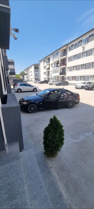 BMW 3 Series 2010