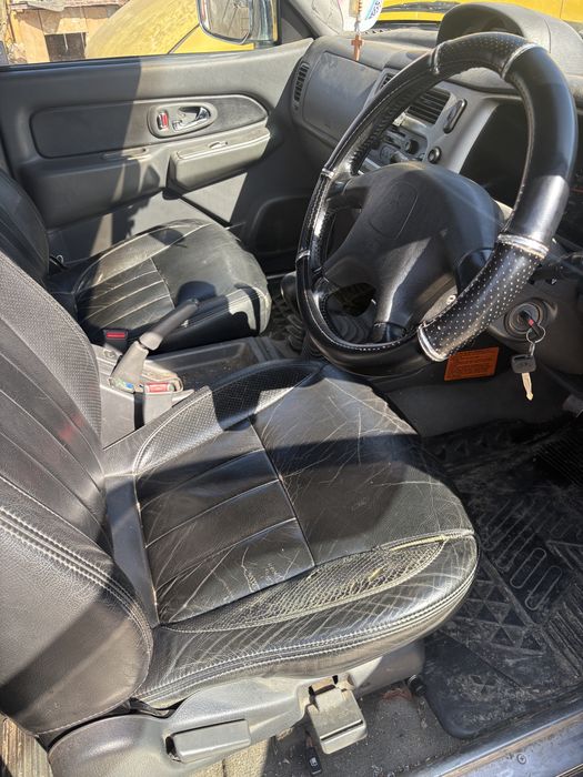 Mitsubishi L200 Jeep