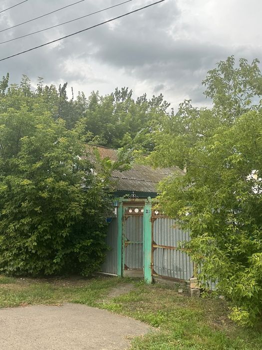 Продам частный дом. Район дср. Зона сноса