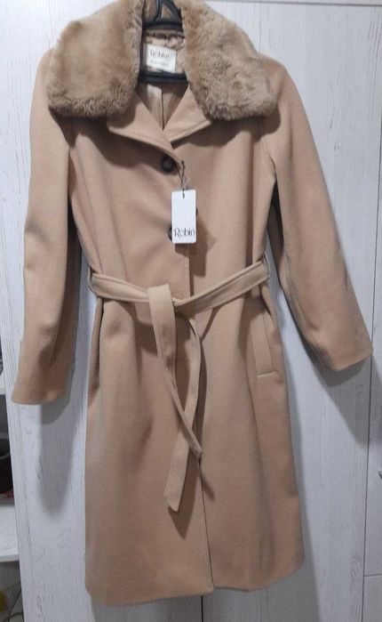 Пальто НОВОЕ ТУРЦИЯ Бежевое Кашемир Разм турк 38 (наш 46разм)