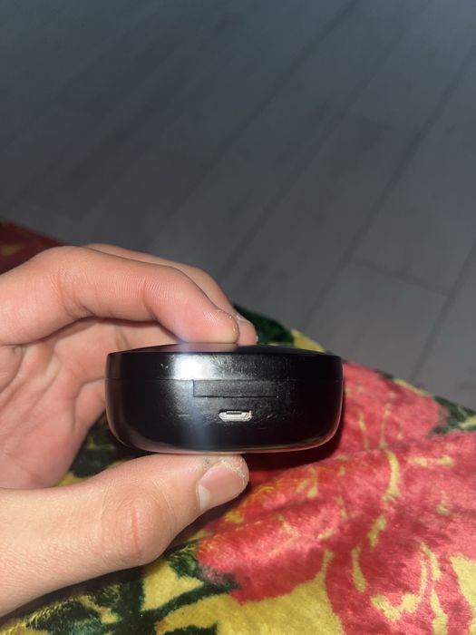 Наушник c Bluetooth