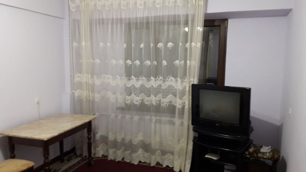 Квартира стоилади  Шайхонтохур тумани Навоий кучаси 30А кв 14