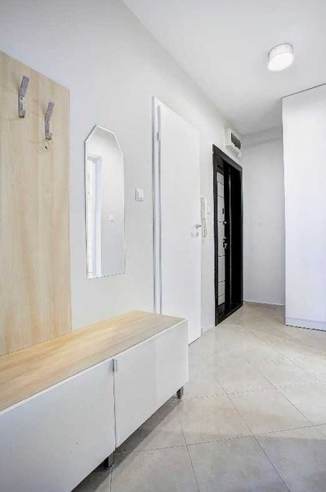 Дава се под наем Двустаен апартамент в София, Център - 82 кв.м за 876.69 € - Снимка #8