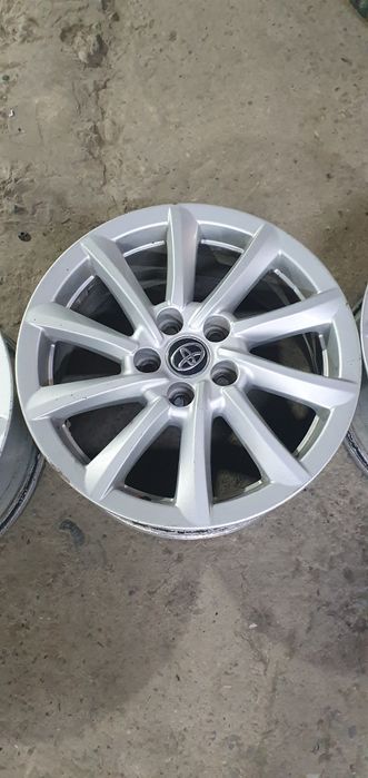 Оригинал диск от камри 75