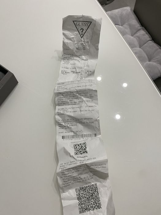 Продава се Guess часовник