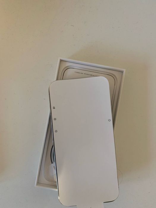 Iphone 14 pro silver
