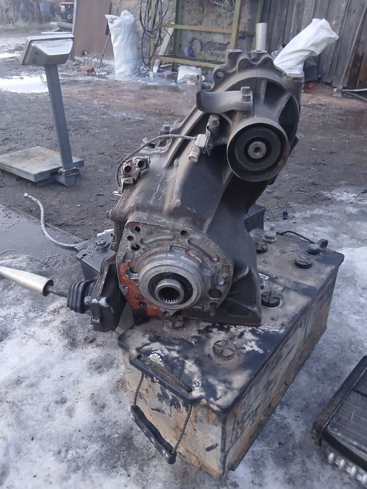 Продам раздатку Паджеро 2