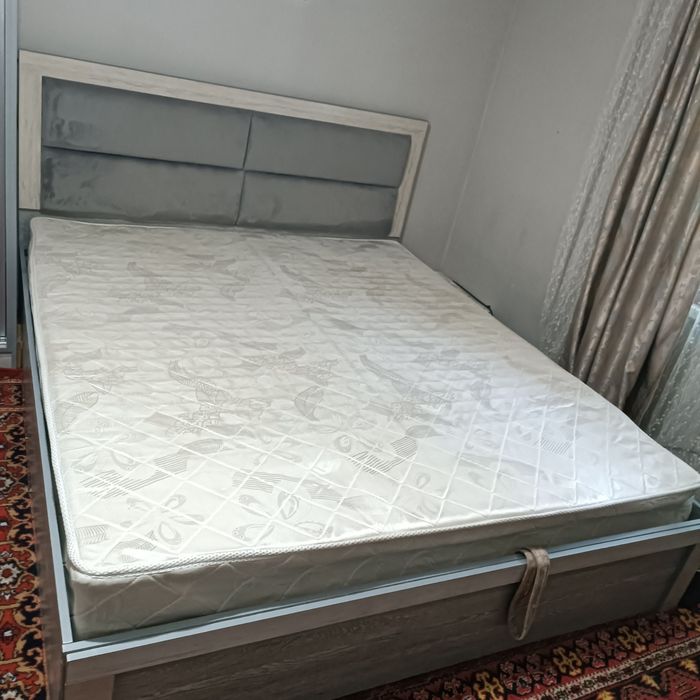 Мебель ЛМДФ спальня полный набор, в отличном состоянии как новая