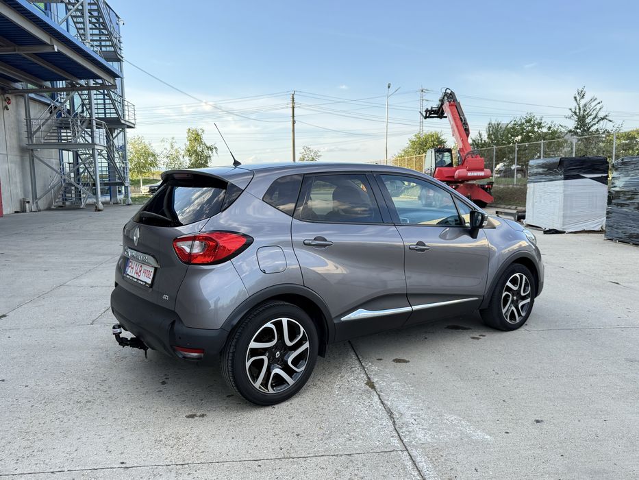 Renault Captur 1.5 dci , Led , Camera, Clima, Carte Service + Istoric Km !!