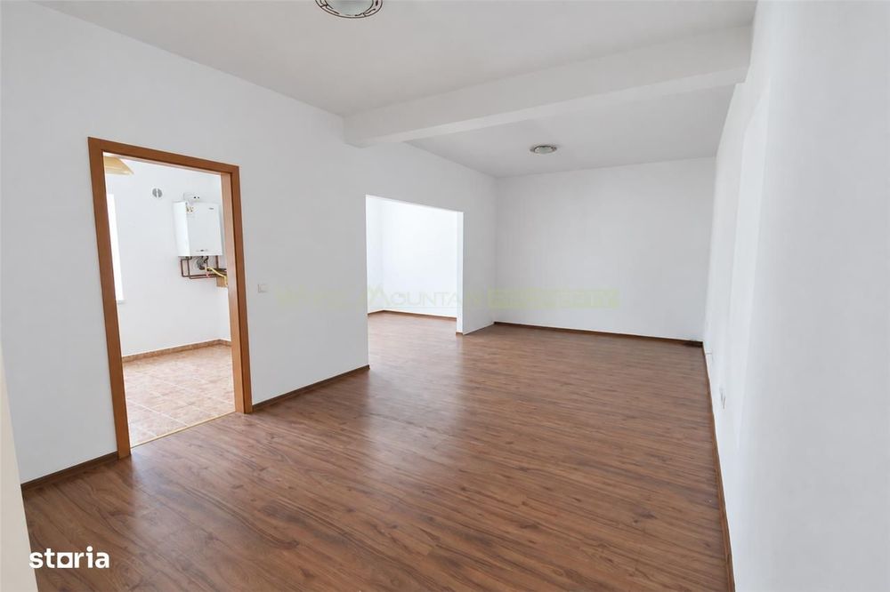 De vanzare - apartament 2 camere, Avantgarden 1