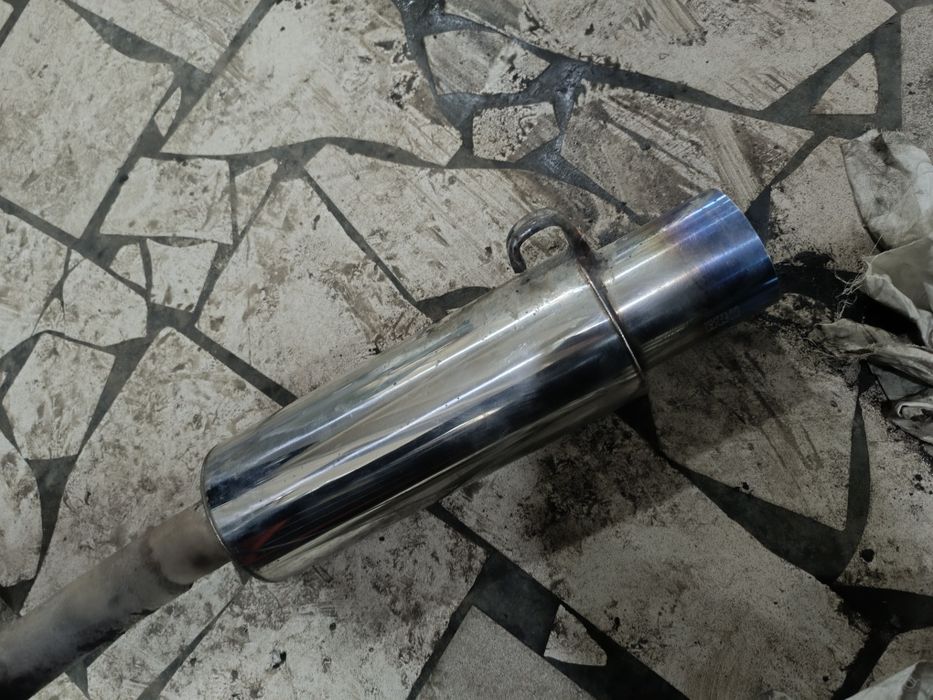 Продам глушитель